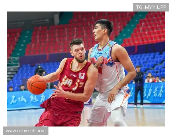 拉科塞维奇首秀爆发 32分16板震撼全场